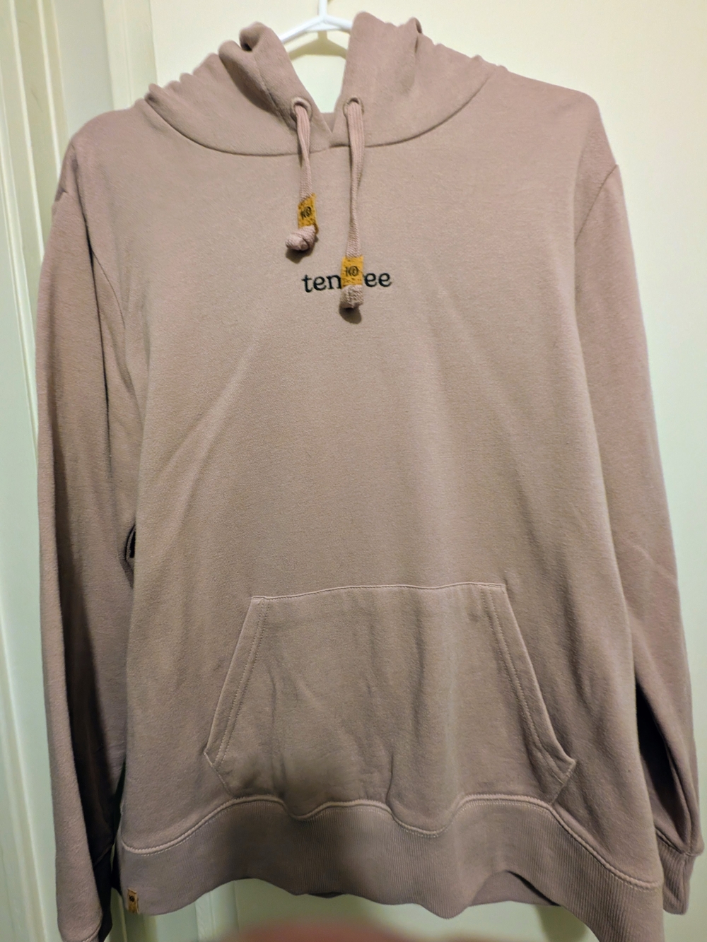 Tentree Women's Hoodie in Dusty Mauve